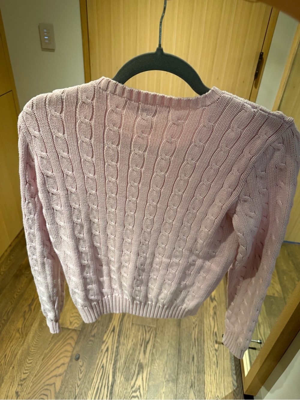 Ralph Lauren Women’s Pale Pink Cable-Knit Crewneck Sweater - Picture 6 of 7